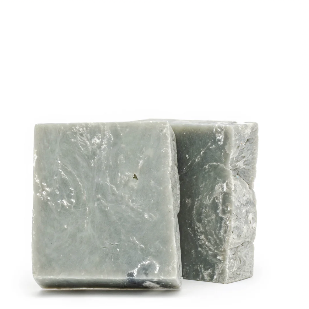 MNTN Stone Pumice