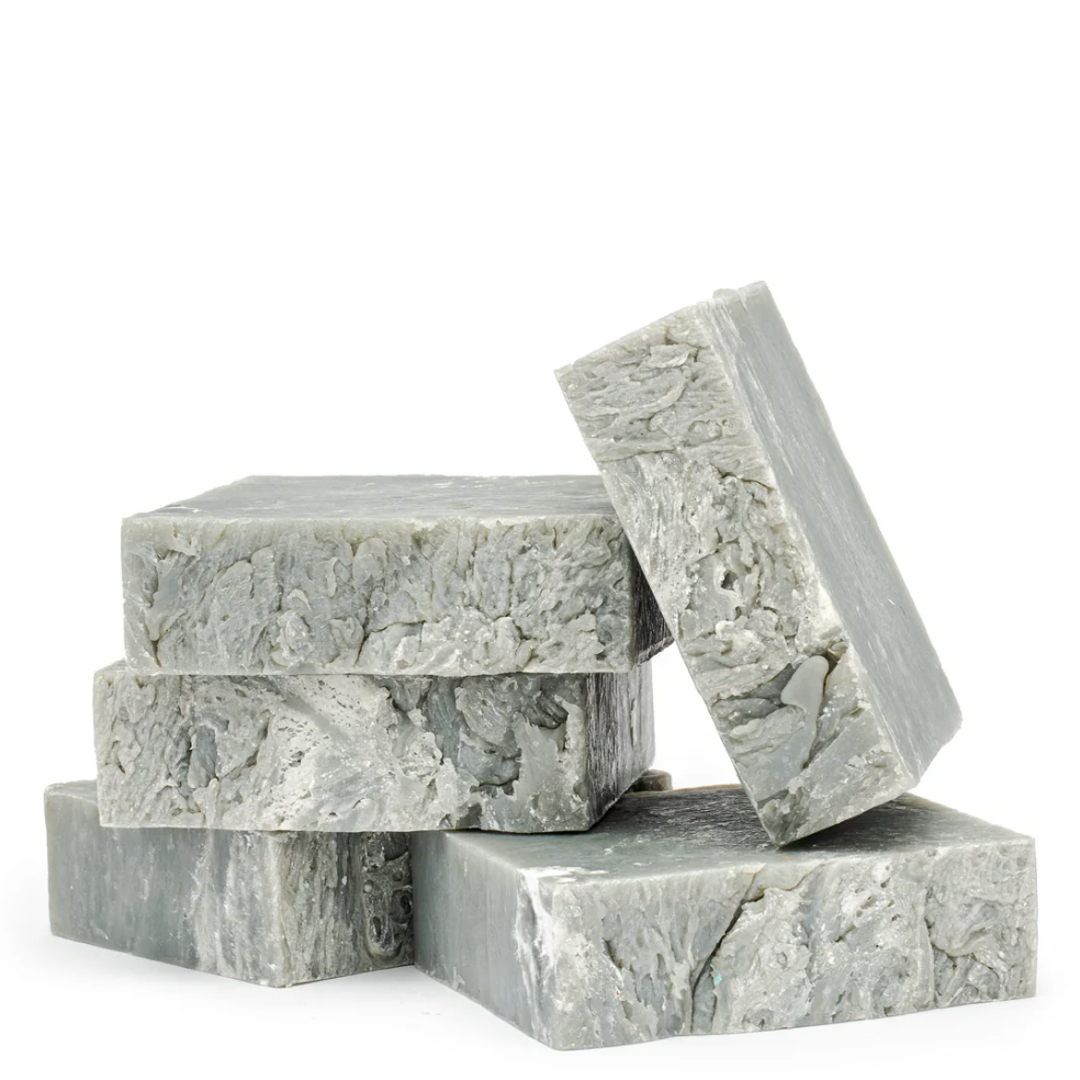 MNTN Stone Pumice