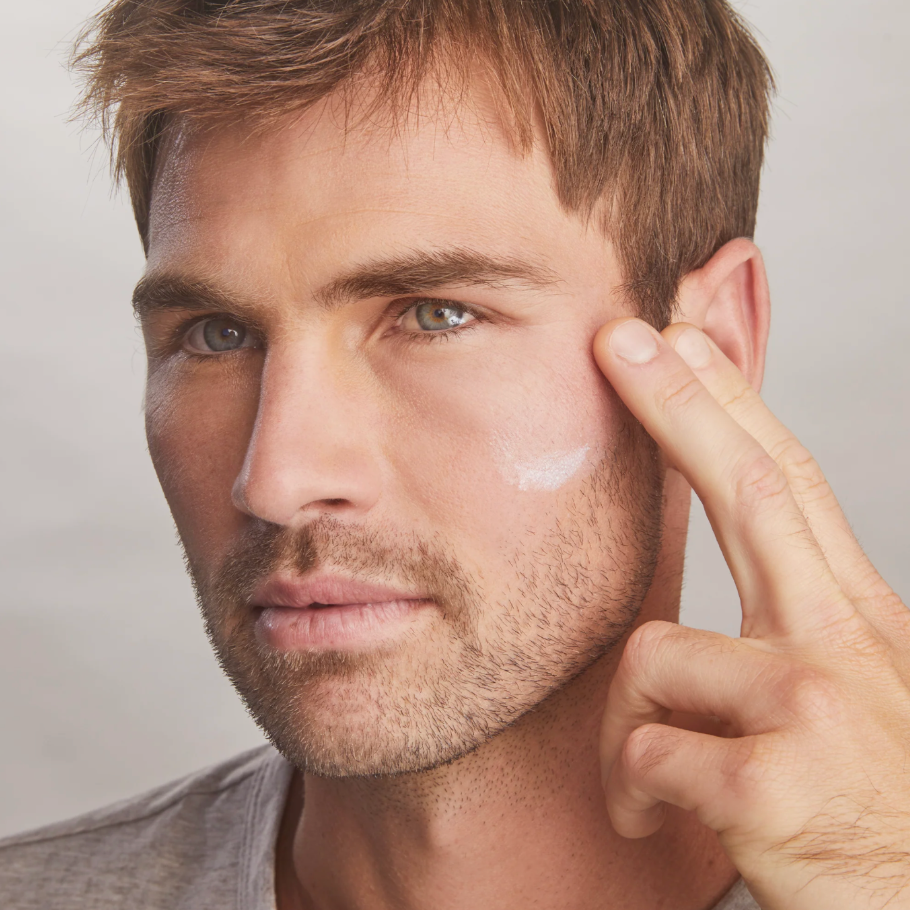 Total Protection® No-Show™ Mineral Sunscreen SPF 50