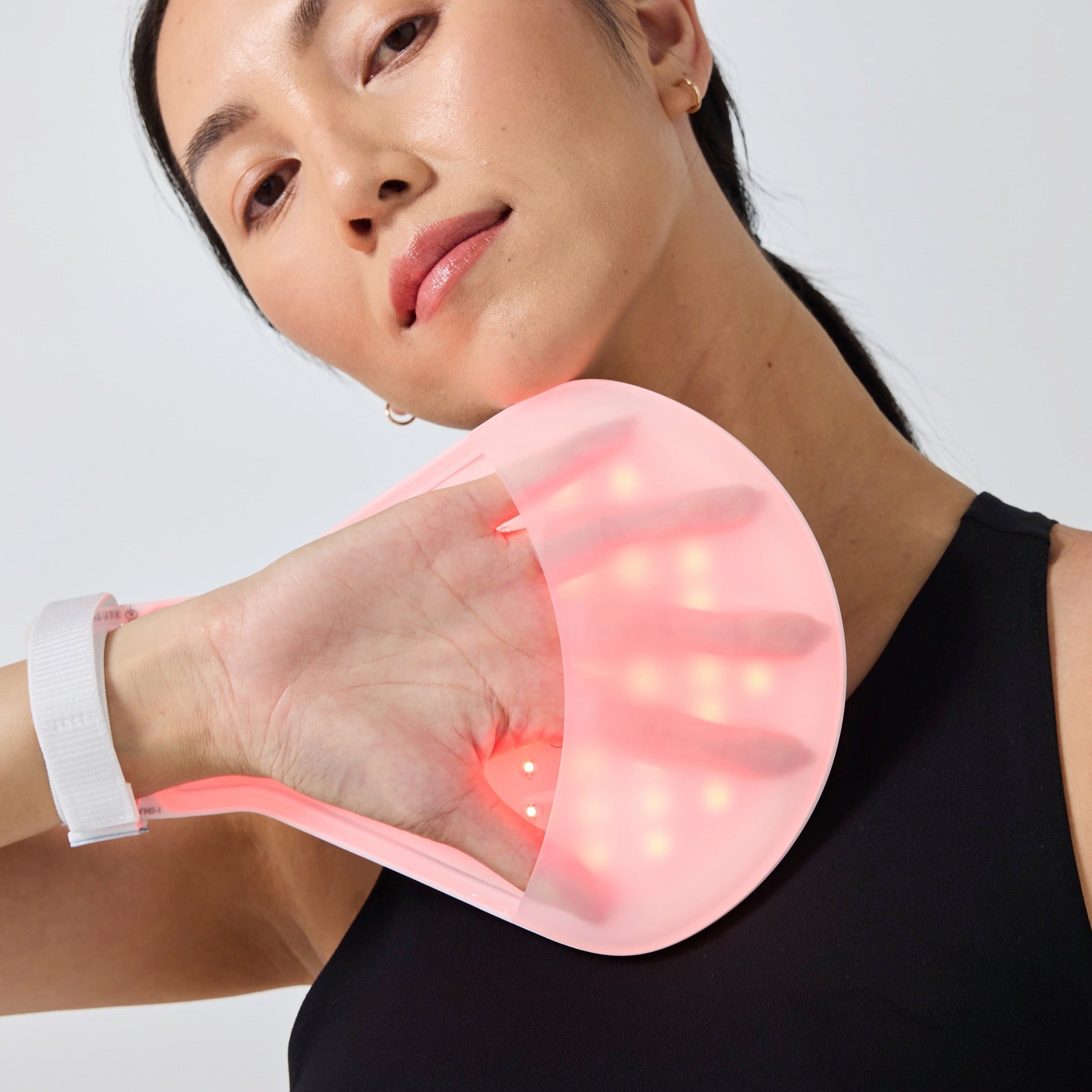 Omnilux Contour Glove