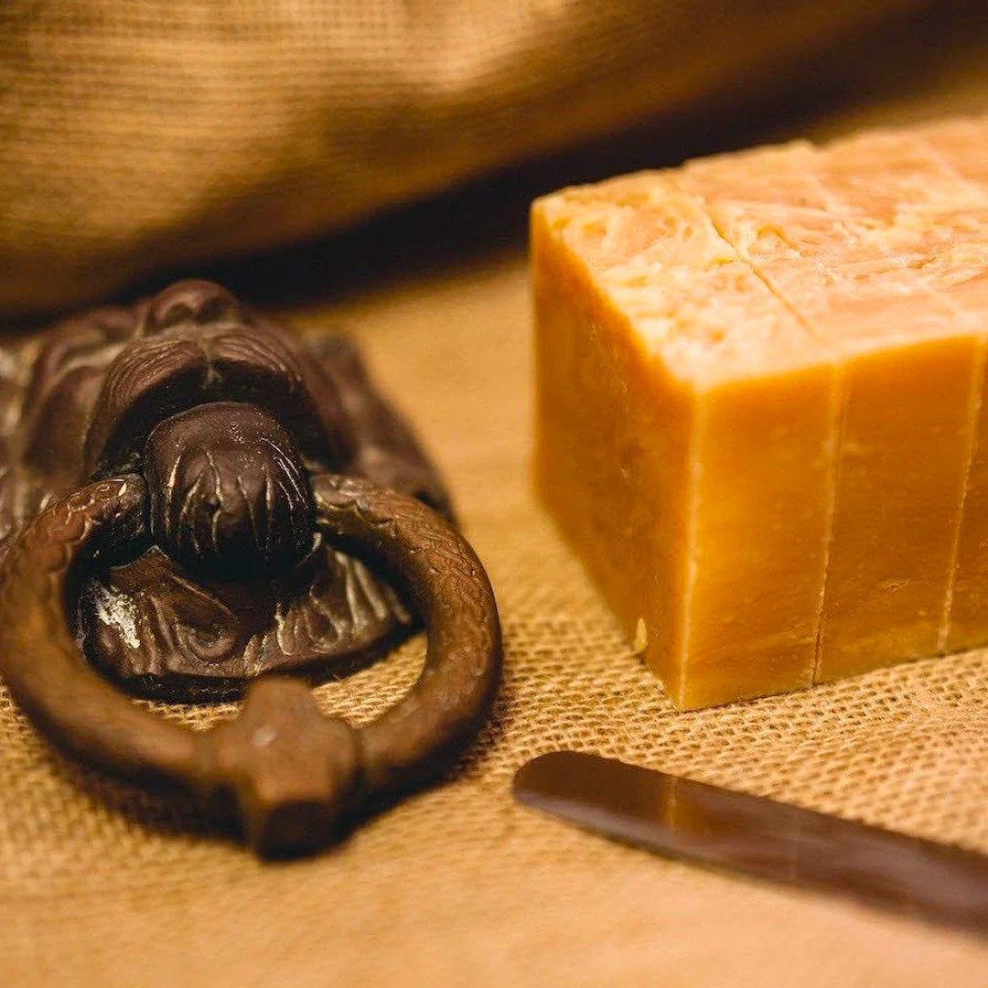Iron Lion Face Oil Bar