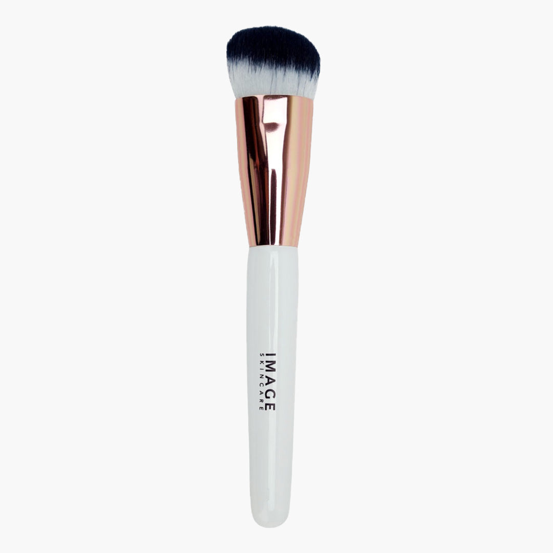 I BEAUTY Flawless Foundation Brush