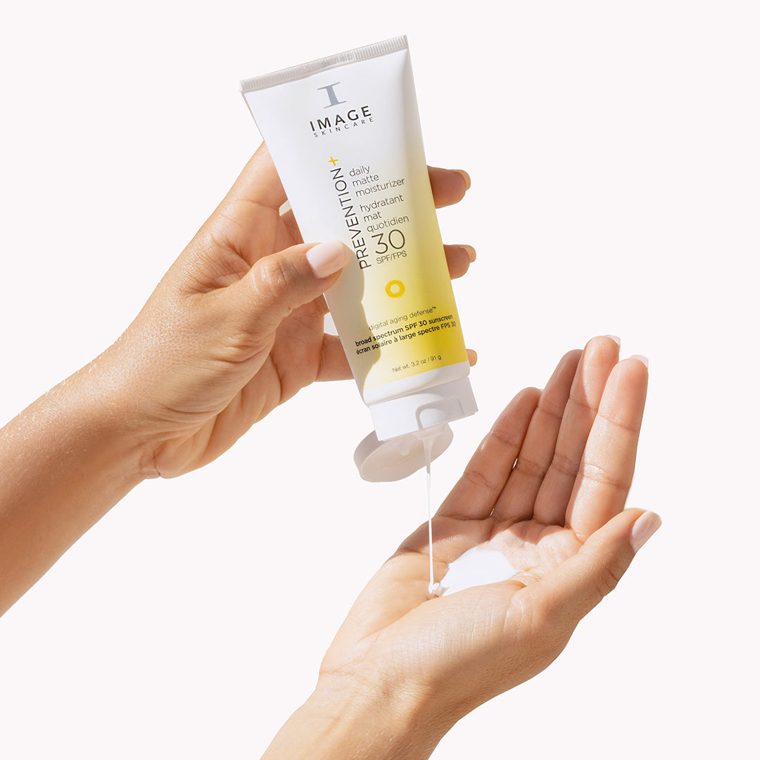 DAILY PREVENTION sheer matte moisturizer SPF 30